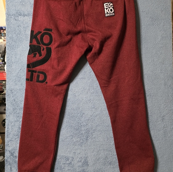 Ecko Unltd Men's XL Sweatpants Maroon Red Black Felt Logo Fleece Jogger - Picture 8 of 10